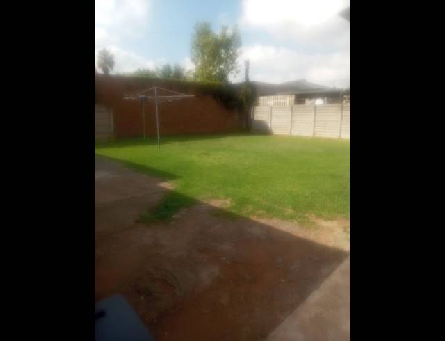 3 BEDROOM PROPERTY TO RENT IN GEDULD EXT 1